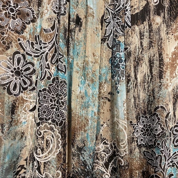 Sara Michelle Floral Paisley Pleated Metallic Accent Tie Sleeve Keyhole Blouse - Picture 4 of 7